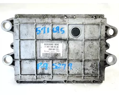 Mercedes MBE 900 ECM