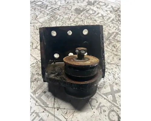 Mercedes MBE 900 Engine Mounts