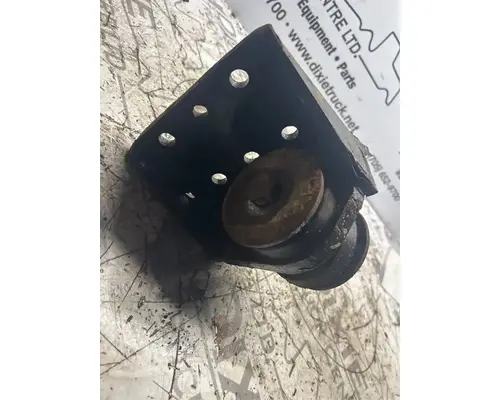 Mercedes MBE 900 Engine Mounts