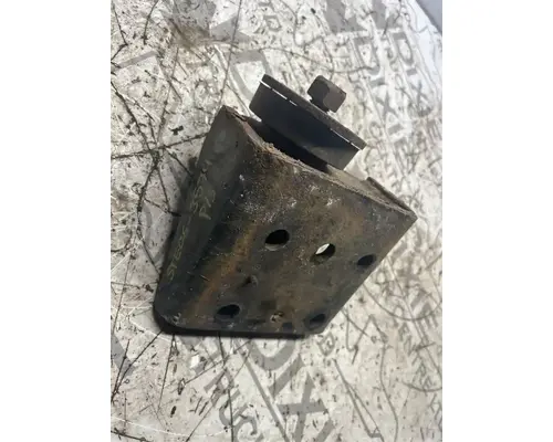 Mercedes MBE 900 Engine Mounts