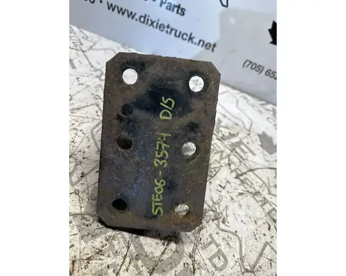 Mercedes MBE 900 Engine Mounts