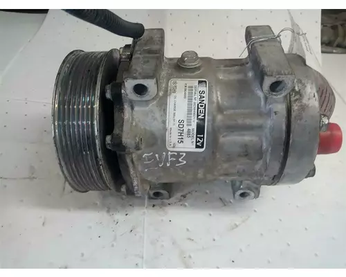 Mercedes MBE4000 Air Conditioner Compressor