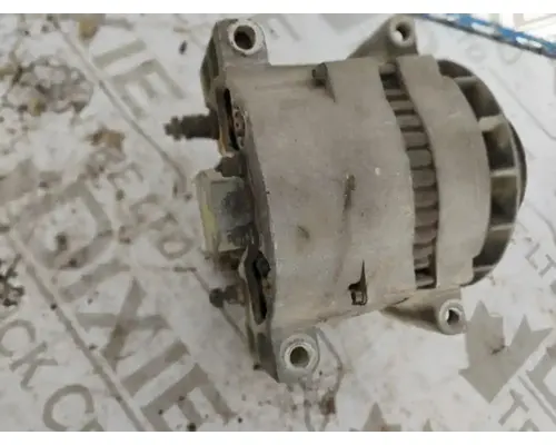 Mercedes MBE4000 Alternator