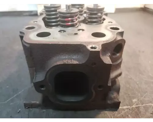 Mercedes MBE4000 Cylinder Head