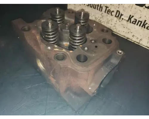 Mercedes MBE4000 Cylinder Head