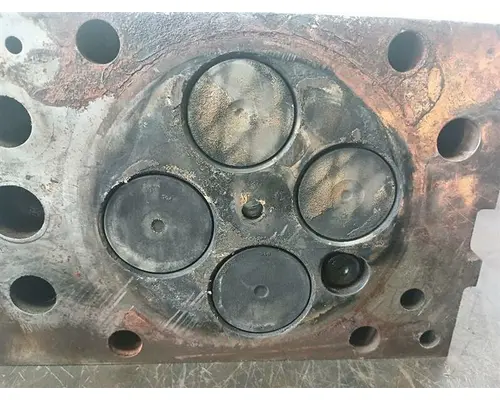 Mercedes MBE4000 Cylinder Head