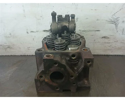Mercedes MBE4000 Cylinder Head