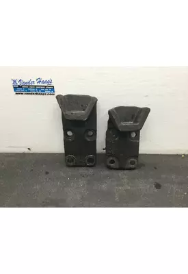 Mercedes MBE4000 Engine Mounts