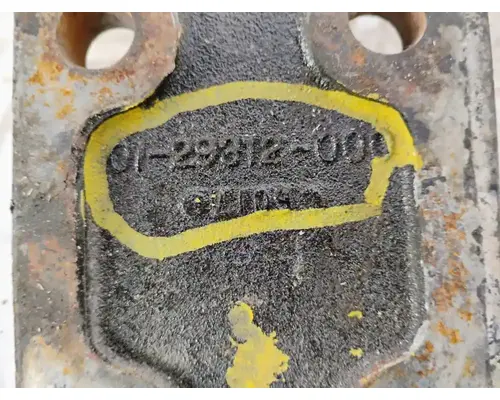 Mercedes MBE4000 Engine Mounts