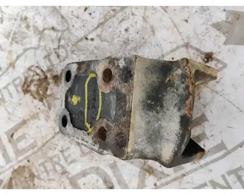 Mercedes MBE4000 Engine Mounts