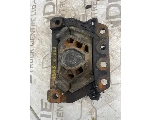 Mercedes MBE4000 Engine Mounts