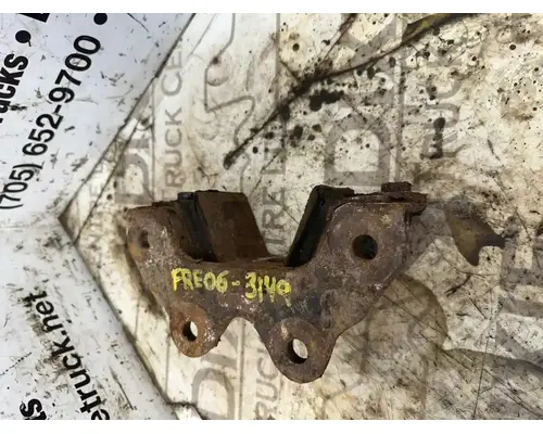 Mercedes MBE4000 Engine Mounts