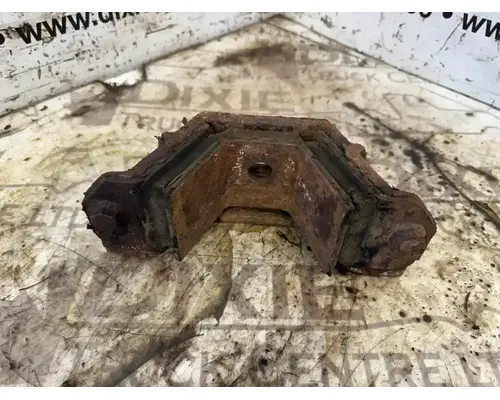 Mercedes MBE4000 Engine Mounts