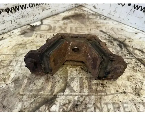 Mercedes MBE4000 Engine Mounts