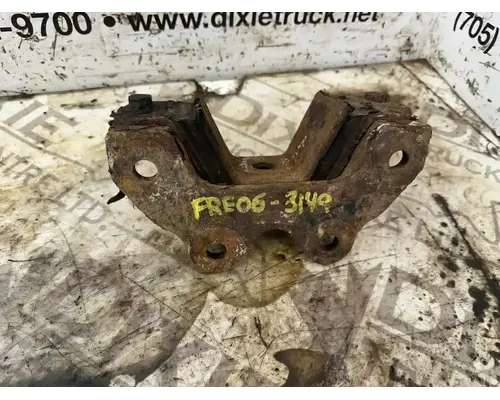 Mercedes MBE4000 Engine Mounts