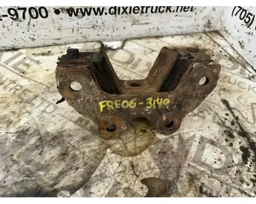 Mercedes MBE4000 Engine Mounts