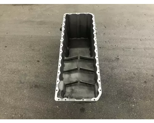 Mercedes MBE4000 Engine Oil Pan