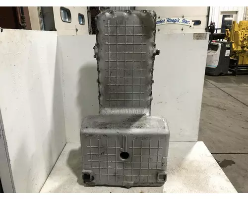 Mercedes MBE4000 Engine Oil Pan