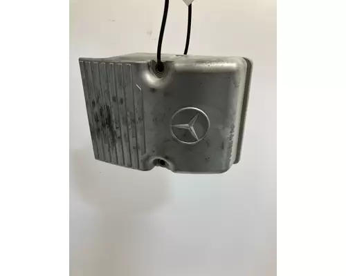 Mercedes MBE4000 Engine Valve Cover