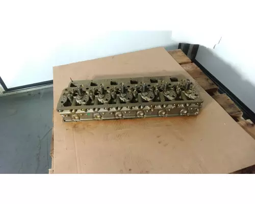 Mercedes MBE900 Cylinder Head