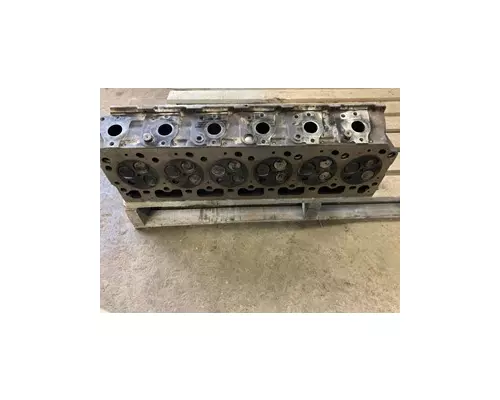 Mercedes MBE906 Cylinder Head