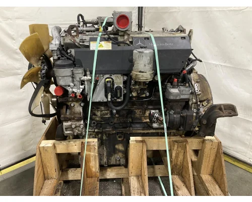 Mercedes MBE906 Engine Assembly