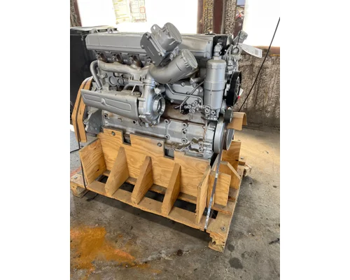 Mercedes MBE906 Engine Assembly