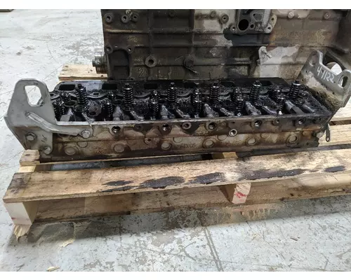 Cylinder Head MERCEDES MBE 926 Quality Bus &amp; Truck Parts