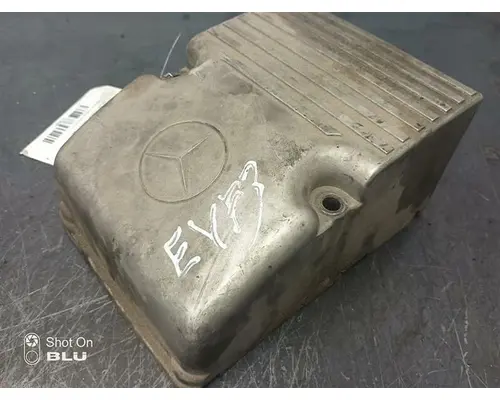 Valve Cover Mercedes MBE4000 Spalding Auto Parts