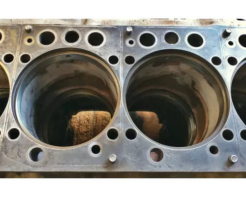 Mercedes OM460LA Cylinder Block