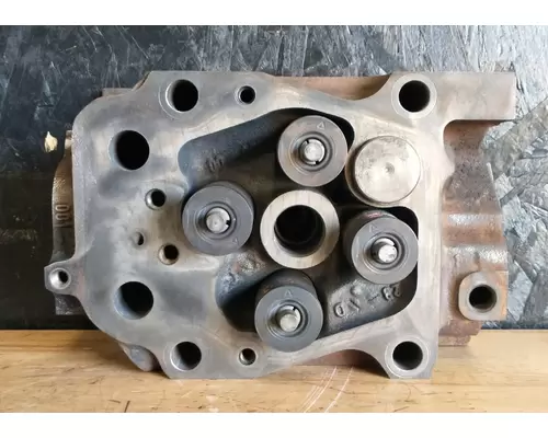 Mercedes OM460LA Cylinder Head