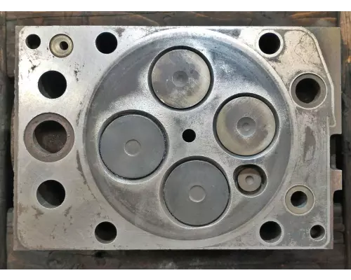 Mercedes OM460LA Cylinder Head