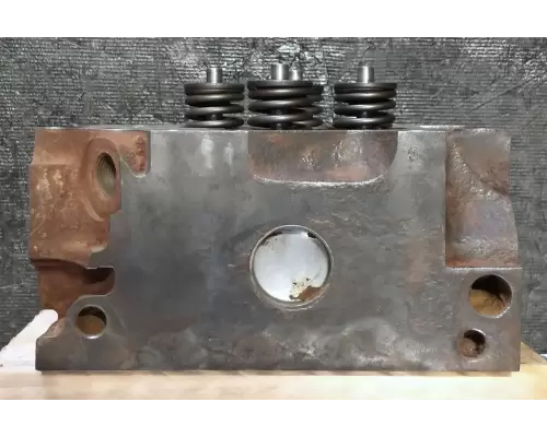 Mercedes OM460LA Cylinder Head