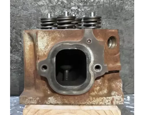 Mercedes OM460LA Cylinder Head