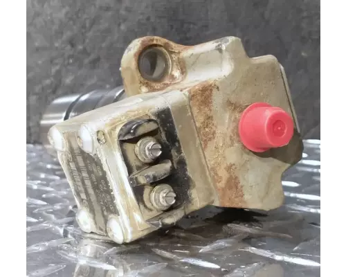 Mercedes OM460LA Fuel Injector