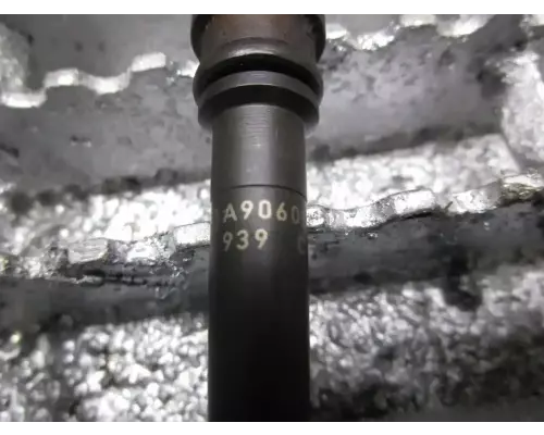 Mercedes OM460LA Fuel Injector