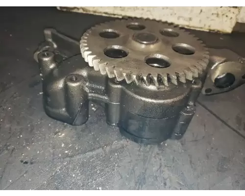 Mercedes OM460 Oil Pump