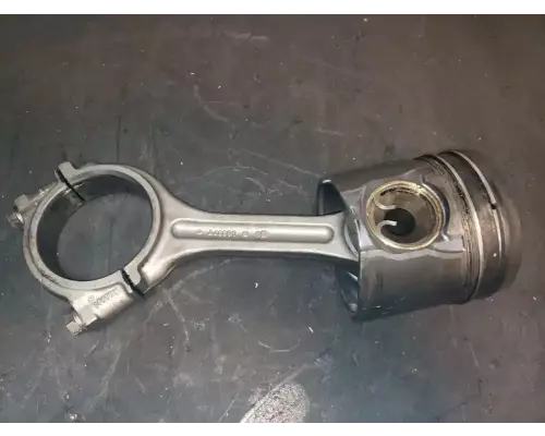 Mercedes OM460 Piston