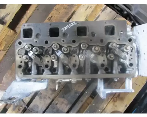 Mercedes OM904LA Cylinder Head