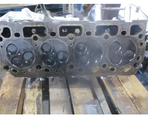 Mercedes OM904LA Cylinder Head