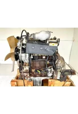 Mercedes OM904LA Engine Assembly