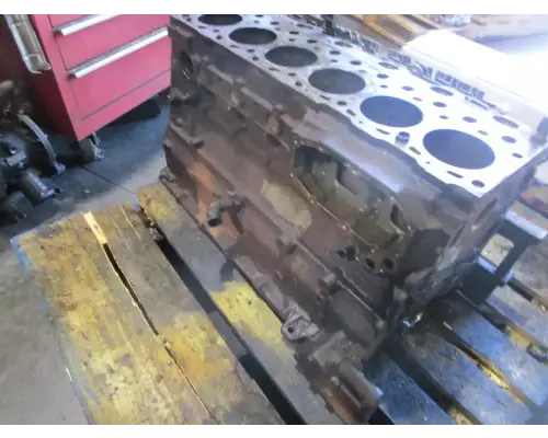 Mercedes OM906LA Cylinder Block