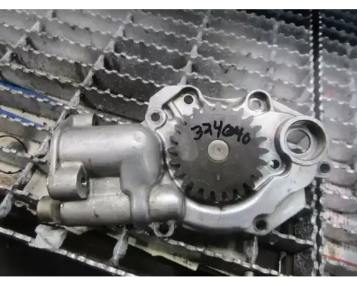 Mercedes OM906LA Oil Pump