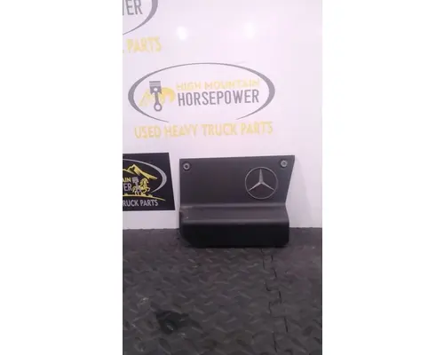 Valve Cover MERCEDES OM460LA High Mountain Horsepower