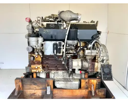 Engine Assembly Mercedes OM906LA Complete Recycling