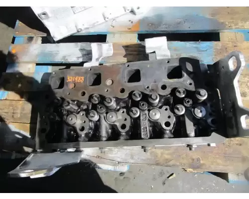 Cylinder Head Mercedes OM924 Machinery And Truck Parts