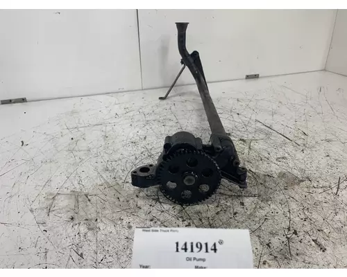 Oil Pump MERCEDES R4571810001 West Side Truck Parts