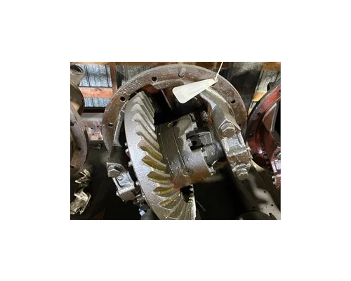 Meritor/Rockwell 23180 Rears (Rear)