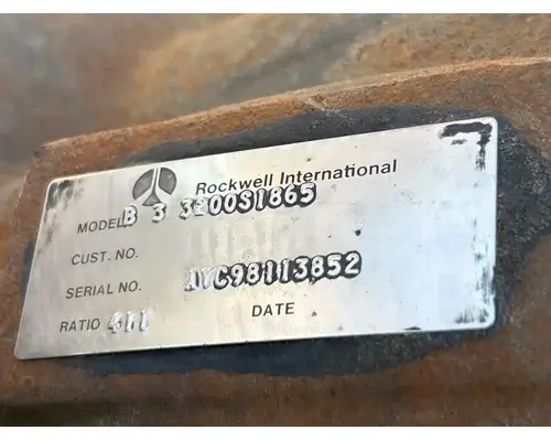 Meritor/Rockwell B-3-3200S1865 Axle Assembly, Rear