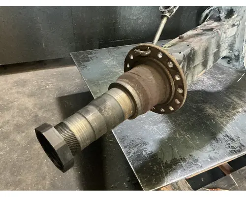 Meritor/Rockwell ME20165 Axle Housings (Rear)